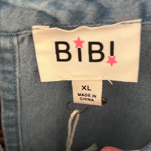 BiBi Light Blue Ruffle Sleeve Blouse NWT - Picture 2 of 10